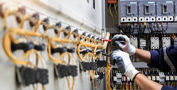 Professional Electrician technician working in West Clarkston-Highland, WA